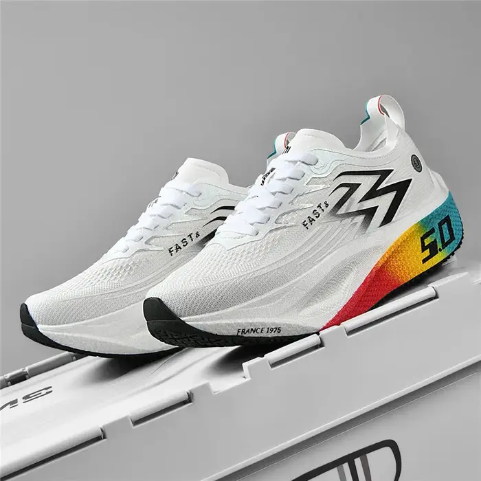 Marathon hommes chaussures de course planche de carbone spécialité sport respirant léger femmes athlétique antidérapant élasticité baskets