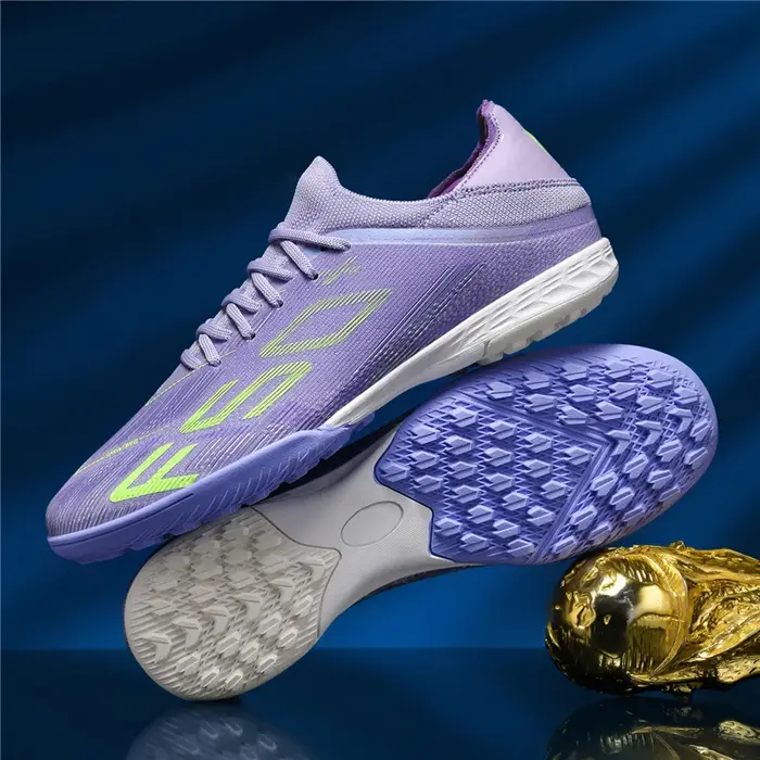 Nouvelles chaussures de football pour hommes