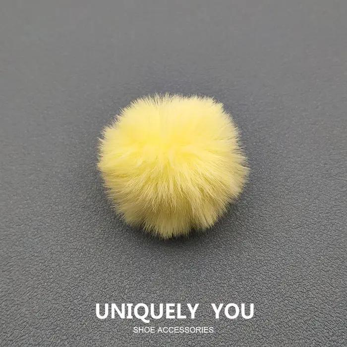 Boucle de chaussure en peluche pour décorations de chaussures, breloques croisées, accessoires de mode