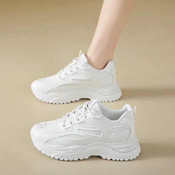 Baskets blanches femmes 2025 nouvelles