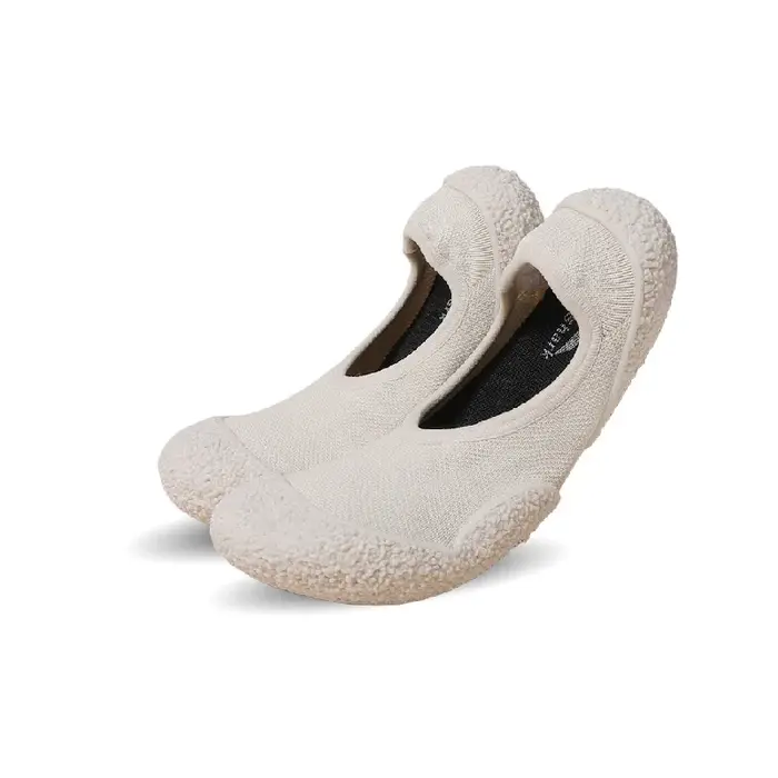 Chaussures de sport d'intérieur légères et respirantes à l'offre elles fines