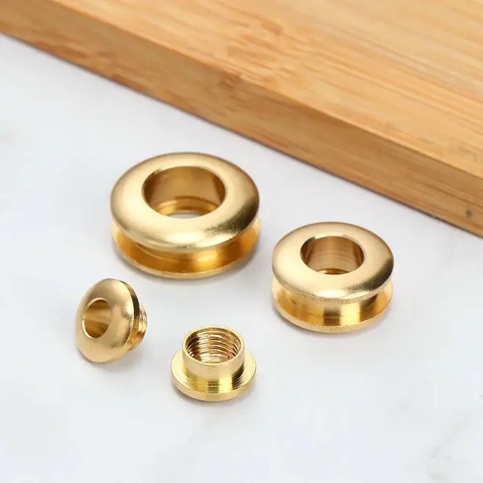 Œillets en laiton durable avec rondelle