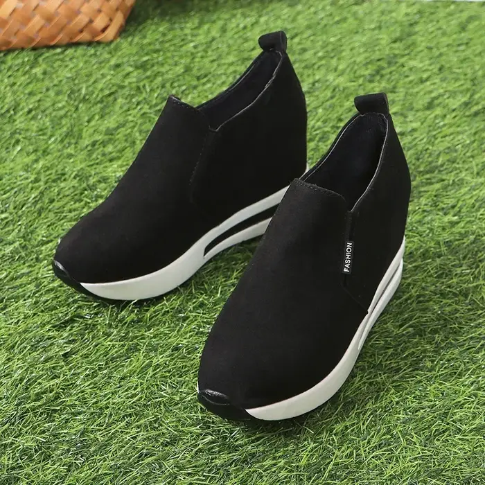 Femmes noires chaussures décontractées plate-forme compensée femmes mode baskets femmes chaussures d'été sans lacet mocassins vulcaniser chaussures