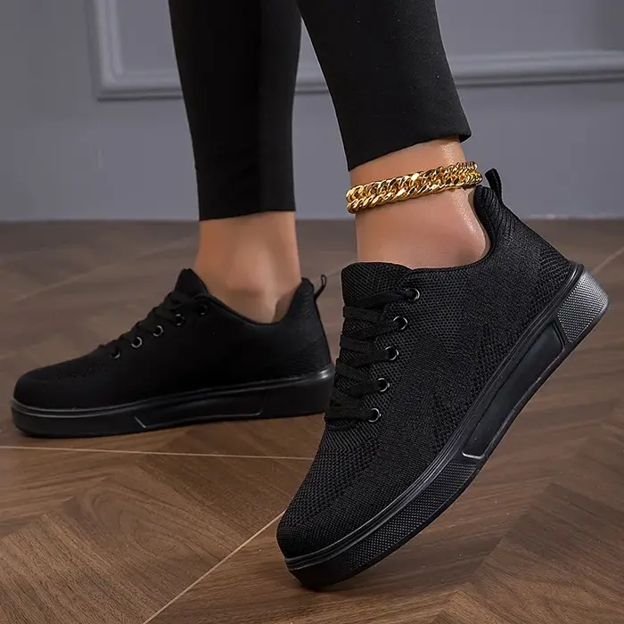 2025 baskets noires femmes décontracté maille à lacets Sport chaussures plates filles respirant blanc grosses