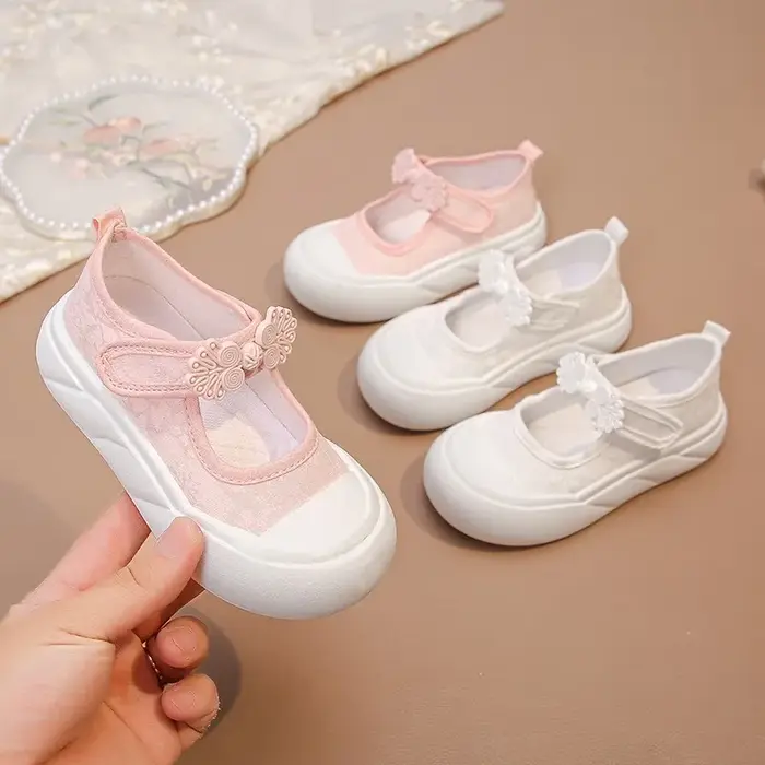 Chaussures décontractées en toile pour filles avec ornements mignons