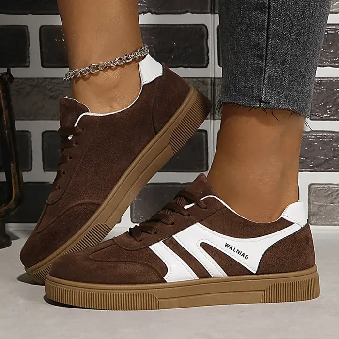 Baskets compensées marron en faux daim pour femme