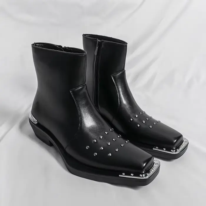 Bottes en cuir à tige haute pour homme