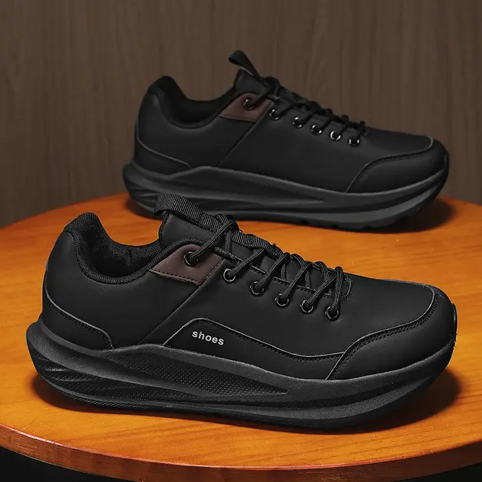 Chaussures larges en cuir pour hommes, automne et hiver, grande taille, noires, semelle épaisse, 4E 