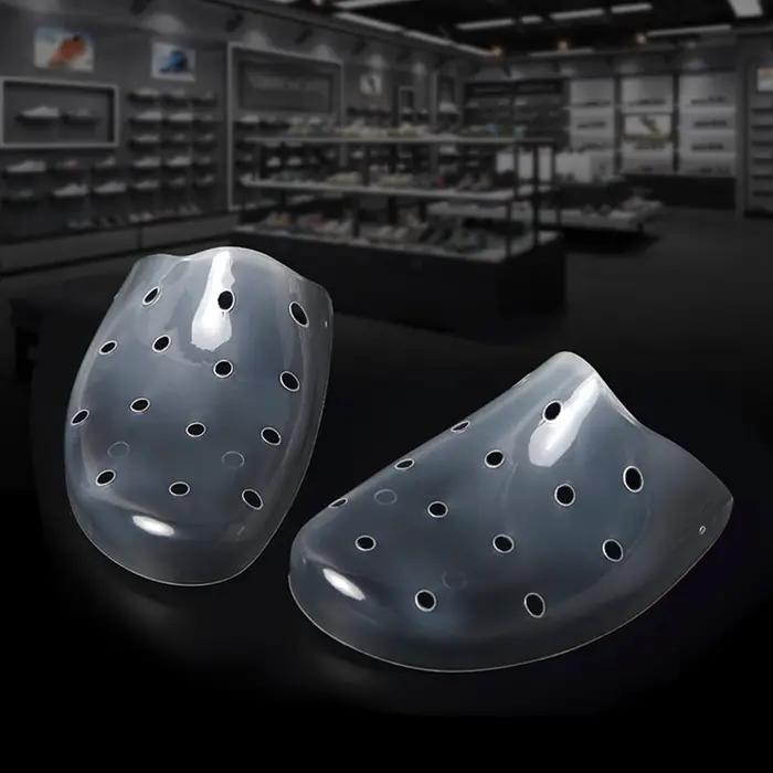 Bouclier anti-pli déformable pour chaussures de sport