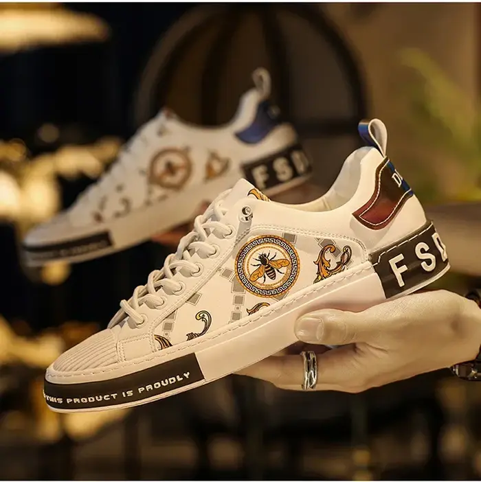 Nouvelles chaussures pour hommes
