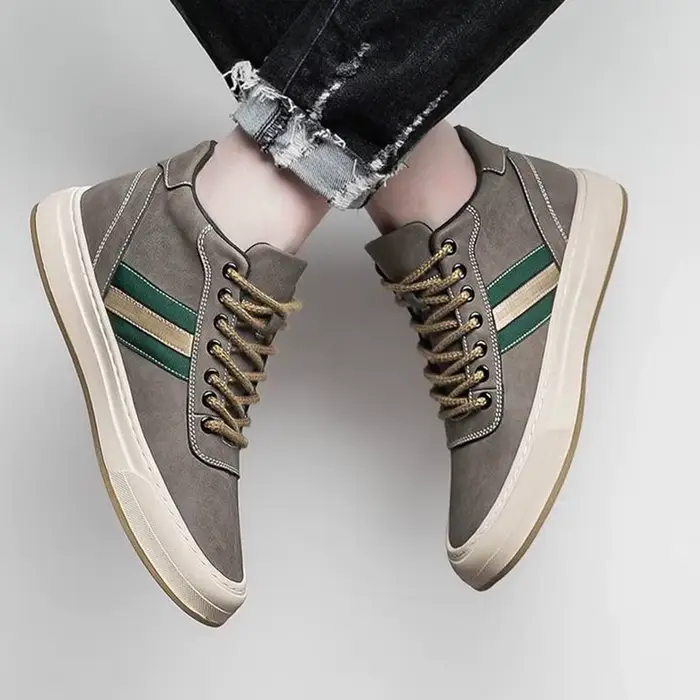 Chaussures d'ascenseur pour hommes augmenter 6cm baskets