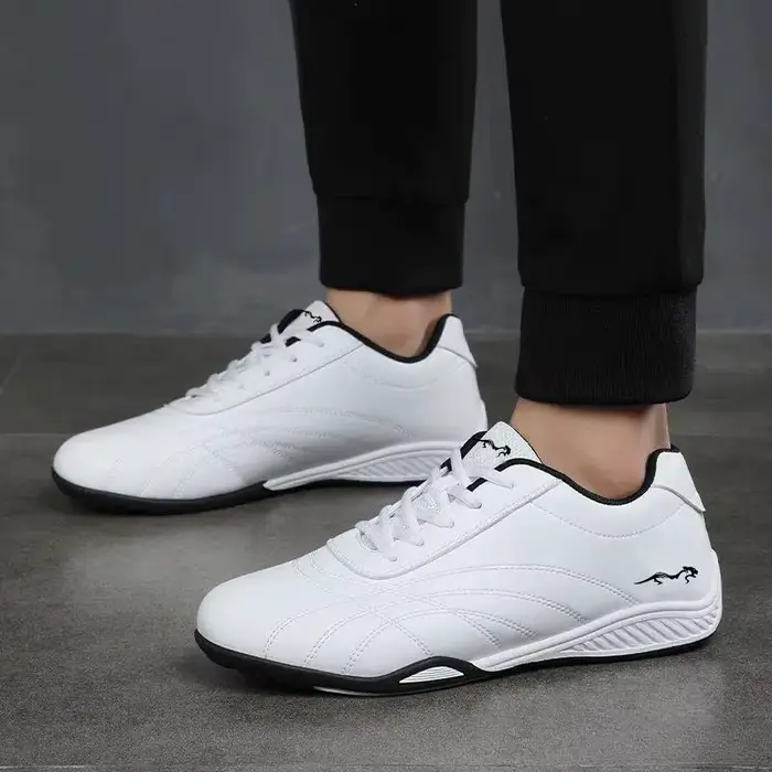 Chaussures de loisir à la mode en cuir pour hommes