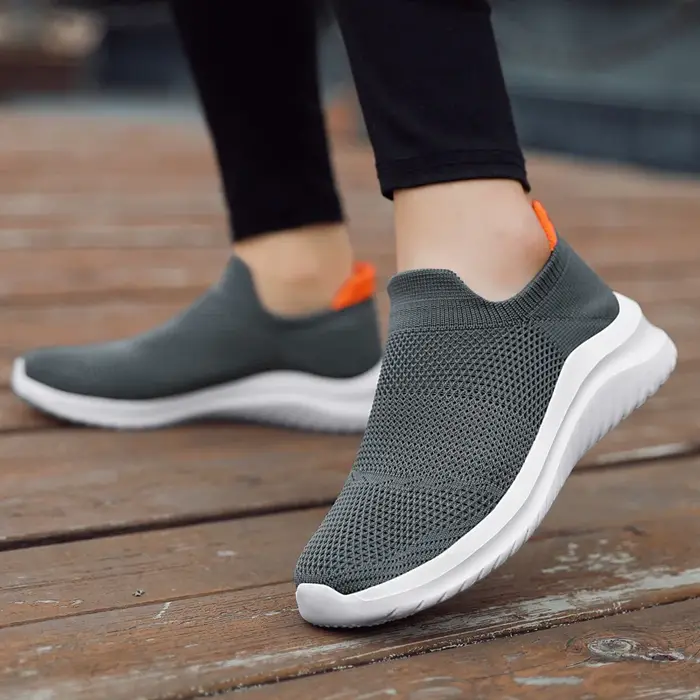 Chaussures de sport en maille pour hommes