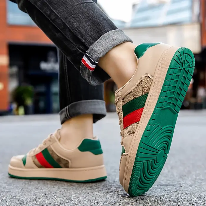 Chaussures hommes baskets