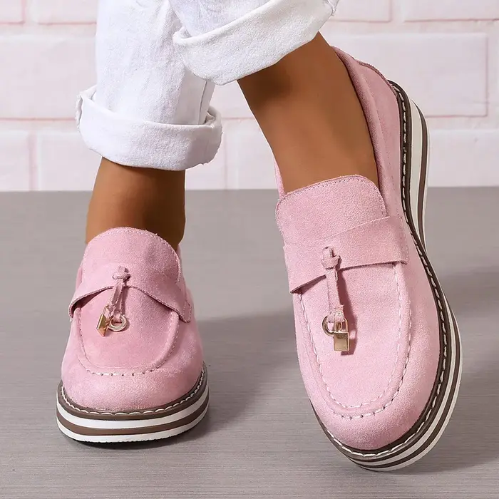 Chaussures en daim pour femmes