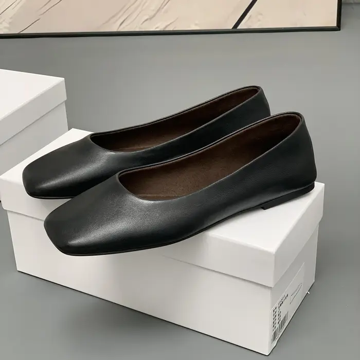 Nouvelles Chaussures XL pour Femmes
