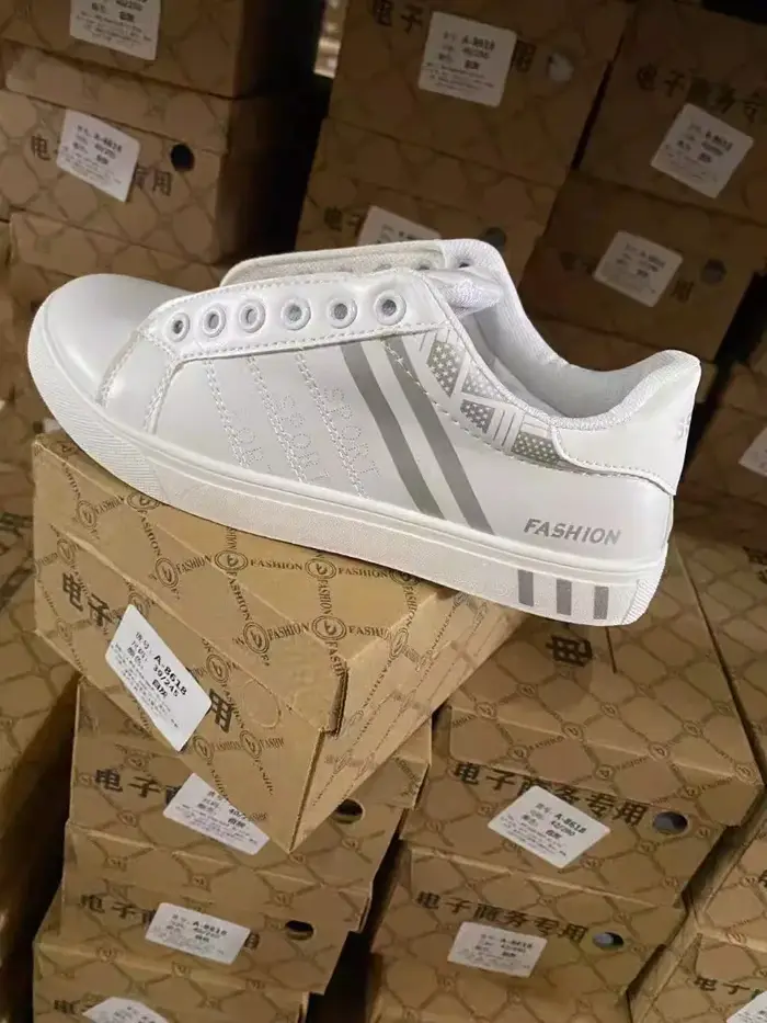 Baskets pour hommes chaussures décontractées blanches