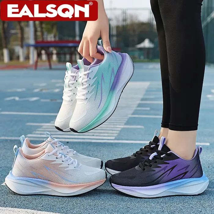Sneakers noires tendance pour femmes, respirantes, à lacets, légères, confortables, athlétiques, antidérapantes, pour la marche et la course