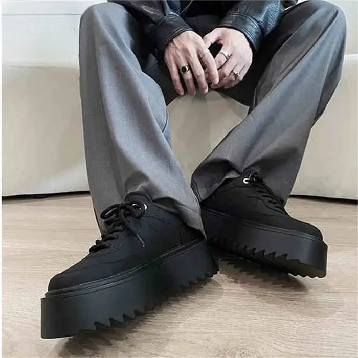 Chaussures de sport épaisses tendance 2026 pour hommes