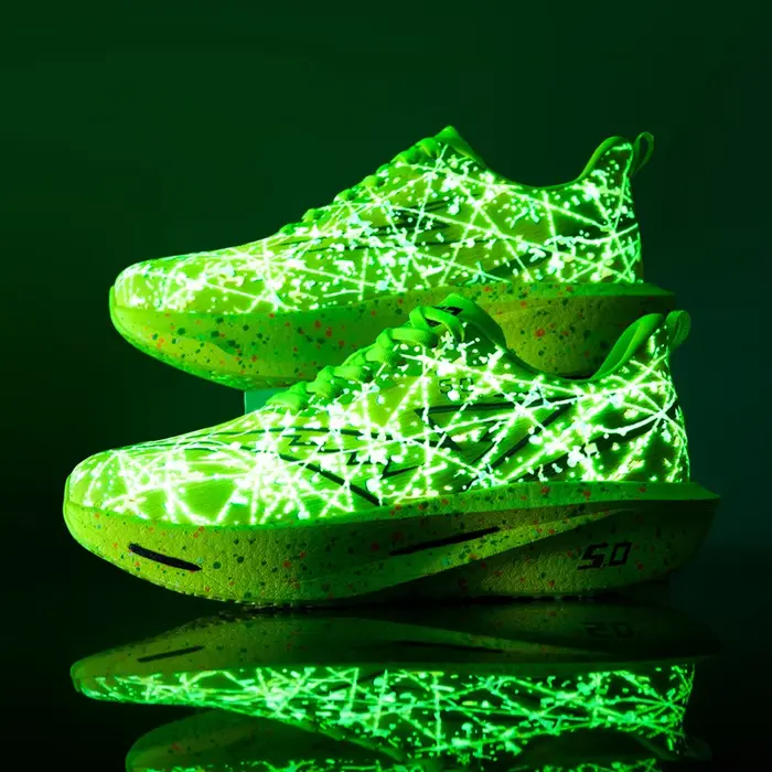 Chaussures de course légères en carbone pour hommes