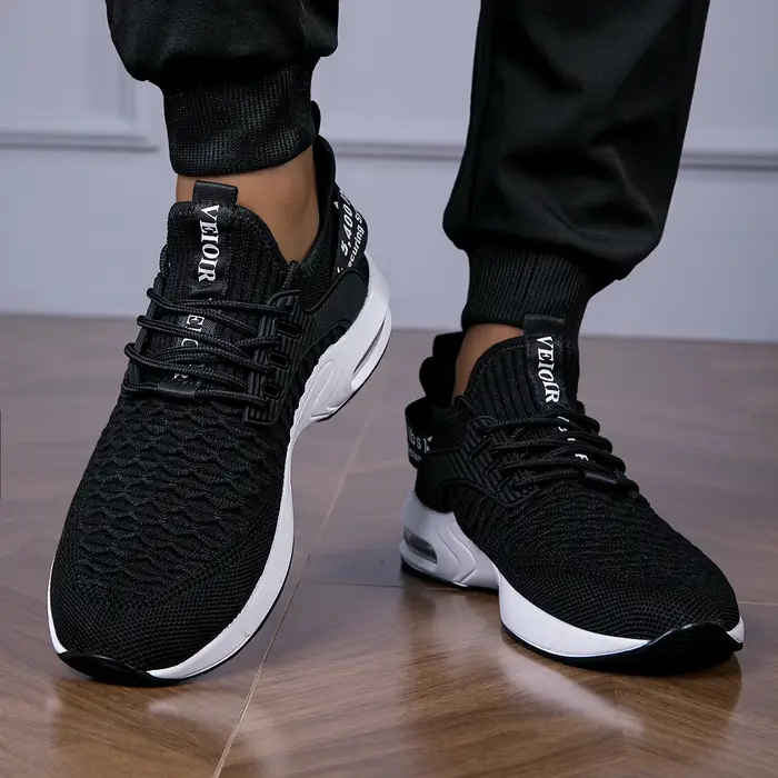 Nouvelles baskets pour hommes