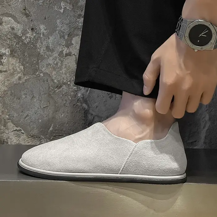 Nouvelles chaussures plates pour hommes, confortables et de haute qualité, style décontracté, travail, bureau, confortables, marche en plein air, polyvalentes