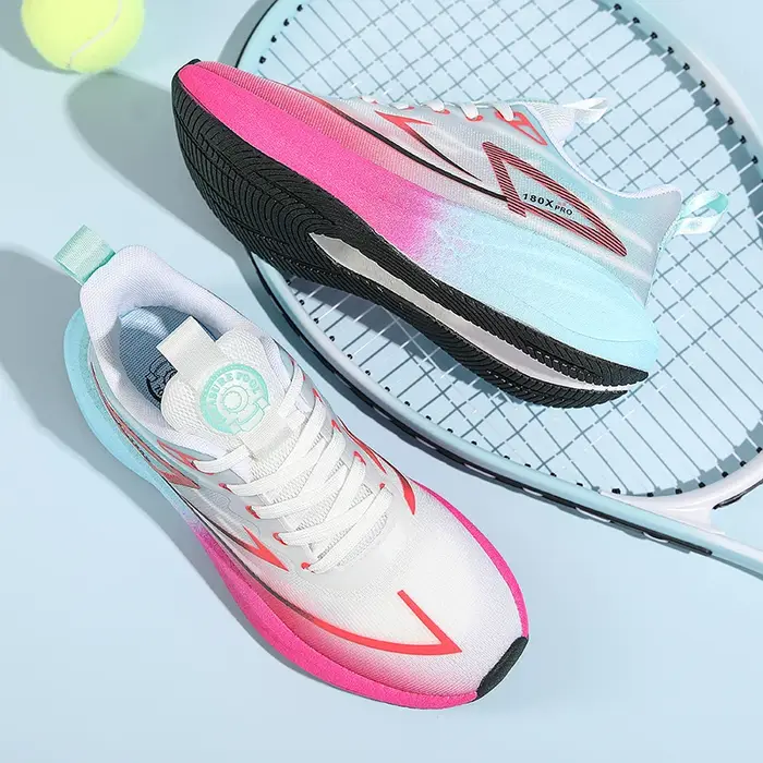 Chaussures de sport tendance pour hommes : baskets de basketball