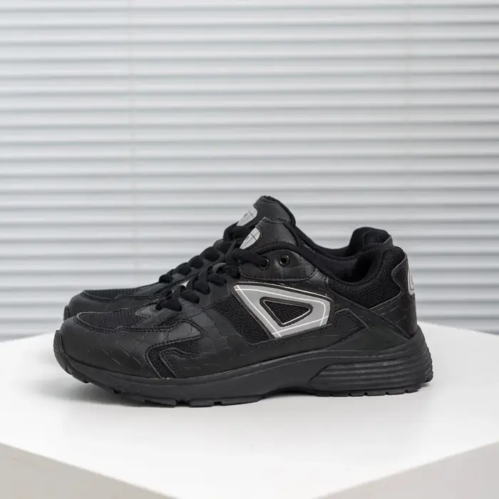 Nouvelles chaussures de sport respirantes en maille pour hommes, style fin, nouvelle collection été,
