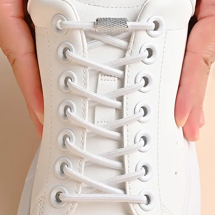 Nouveaux lacets élastiques sans nœuds