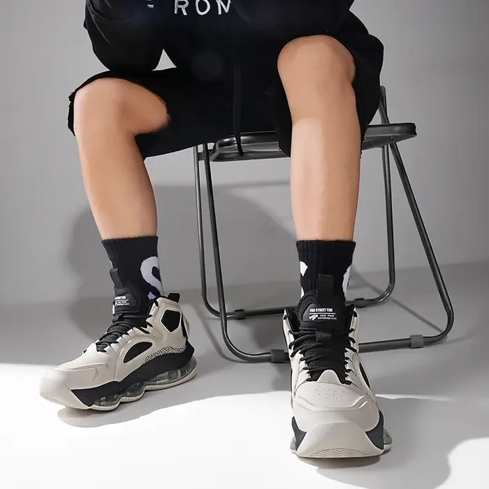 Chaussures de basket-ball pour hommes