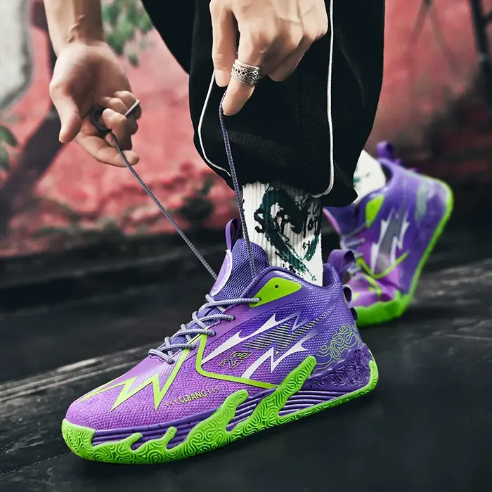 Chaussures de basket-ball professionnelles pour hommes, chaussures de sport athlétiques, entraînement de haute qualité, bottes imperméables unisexes, baskets rembourrées
