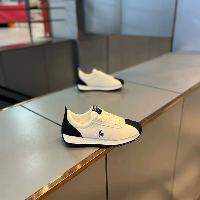 2025 baskets pour hommes été nouveau respirant Forrest Gump chaussure plate-forme mince chaussures d