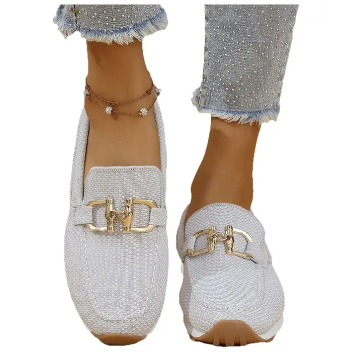 Chaussures décontractées à bout rond avec boucle métallique pour femmes