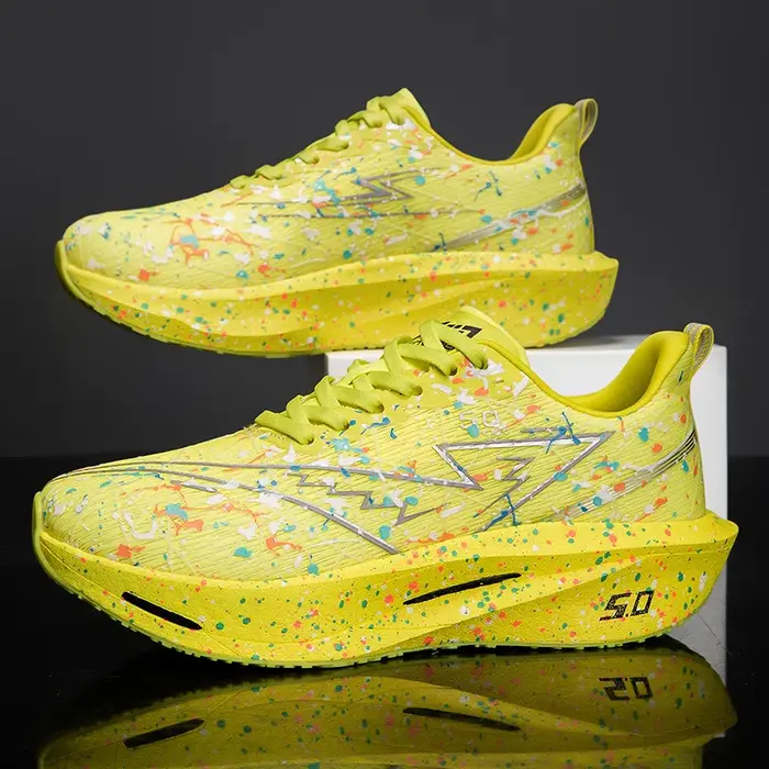 Chaussures de course légères en carbone pour hommes