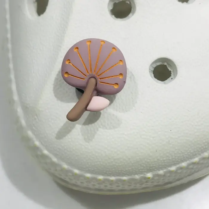 1 pièces champignon arbre fleurs petit mignon sabot accessoires résine chaussures boucle breloques a