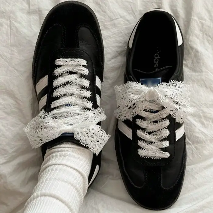 1 paire de lacets en dentelle avec nœud coréen de Style Ins