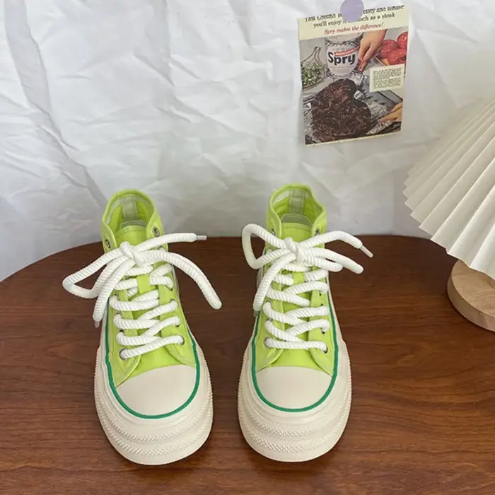 Chaussures en toile pour femmes
