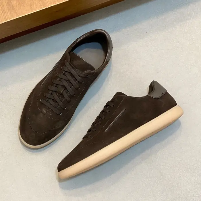 Nouvelles Chaussures Décontractées en Daim pour Hommes 2026 – Baskets Confortables à Semelle Plate pour le Quotidien