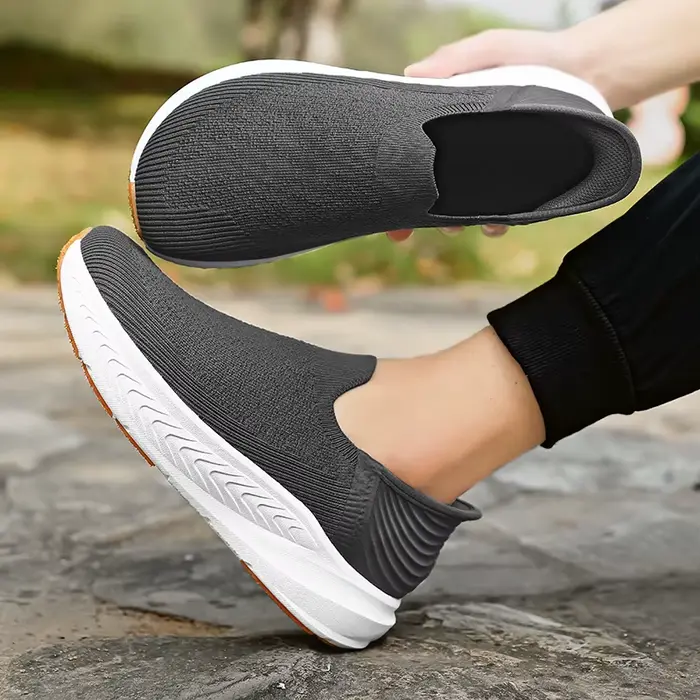 Chaussures de sport décontractées pour hommes à bout large
