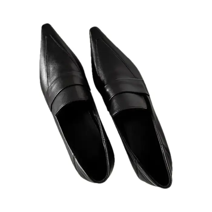 Chaussures à talon bas en velours style vintage français