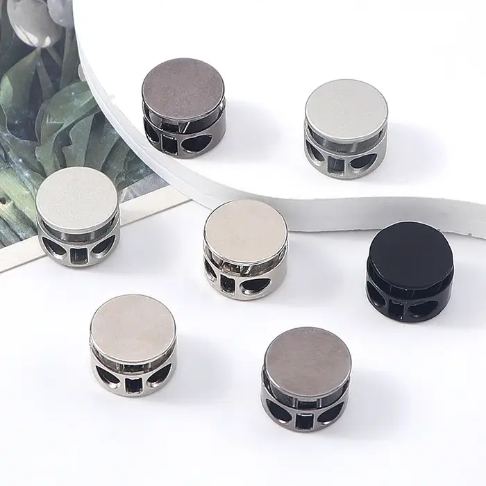 Lot de 6 attaches de lacets sans nœuds : à ressort et faciles à installer pour chaussures de sport et décontractées