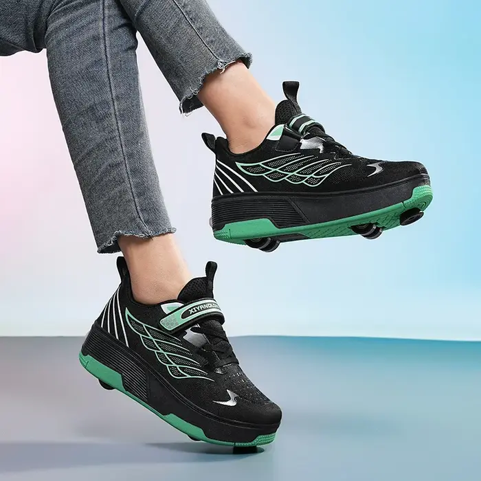 Chaussures de marche à roulettes pour enfants, baskets de sport à quatre roues pour étudiants, idéales printemps-été