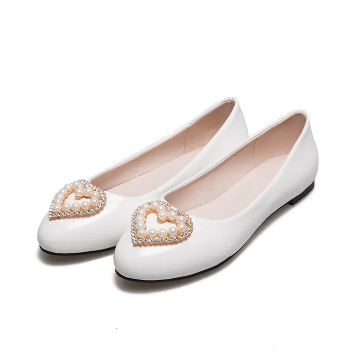 Chaussures plates rondes peu profondes pour femmes
