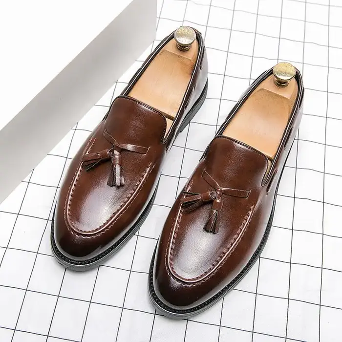 Nouvelles Chaussures Décontractées en Cuir Tendance pour Hommes – Style Britannique Élégant