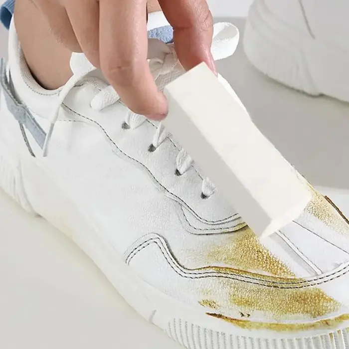Gomme de nettoyage pour baskets