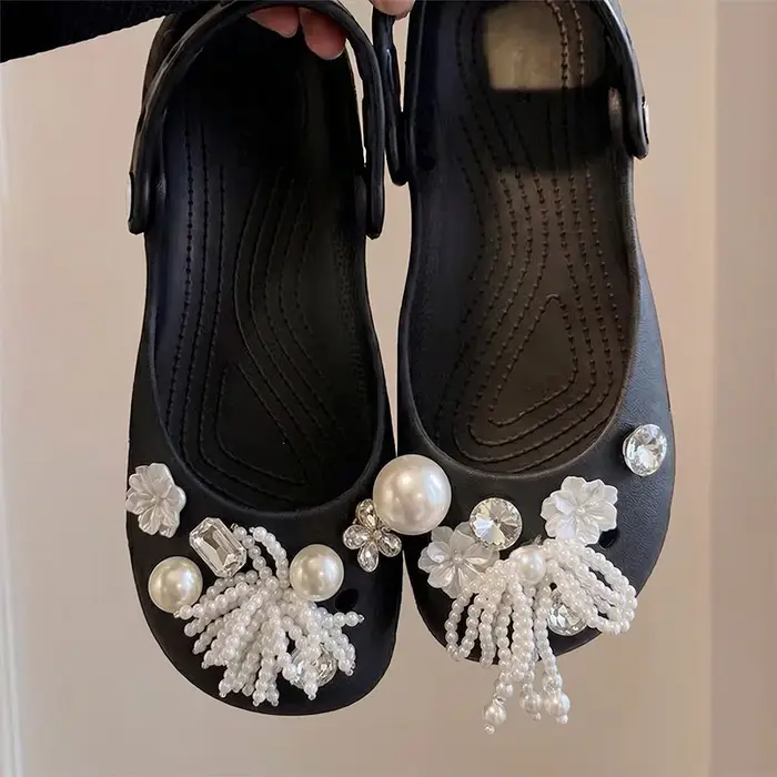 Élégantes Chaussures Plates à Nœud Papillon en Perles et Strass pour Femmes