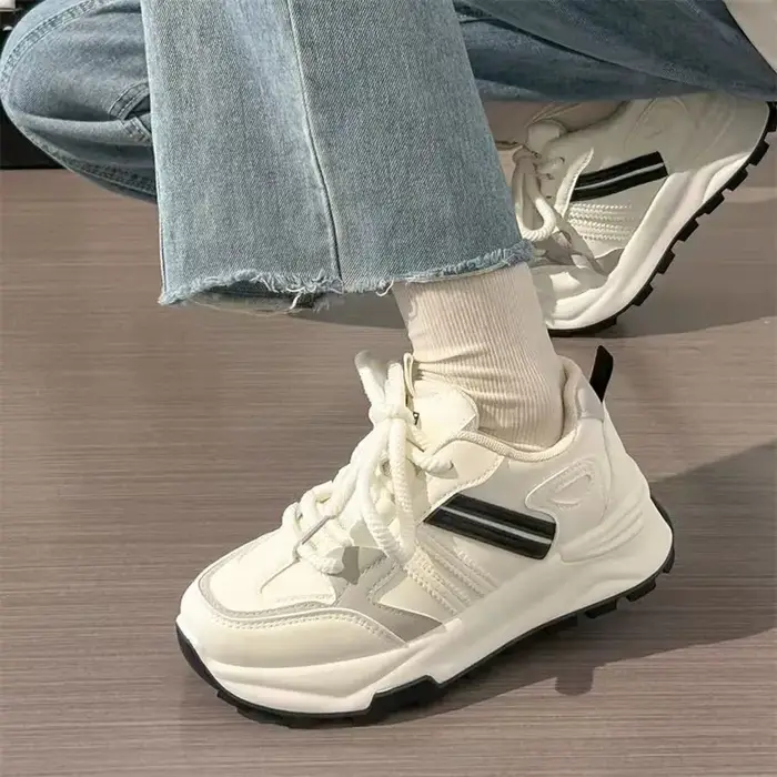 Nouvelles Chaussures de Sport Décontractées Printemps 2026 pour Femme – Style Simple, Légères, Semel
