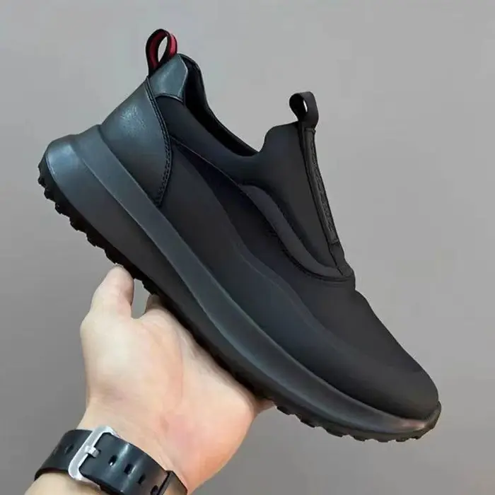 Chaussures pour hommes chaussures décontractées légères et respirantes baskets de créateur pour hommes mocassins à enfiler confort Sport chaussure de course Zapatillas Hombre