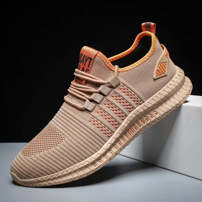 Baskets légères à la mode pour hommes