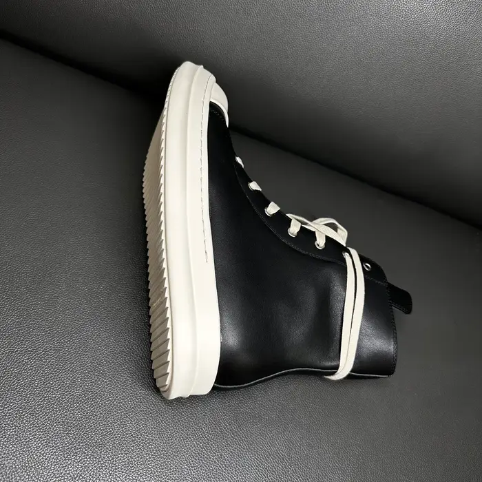 Baskets montantes décontractées pour hommes en cuir noir avec fermeture éclair et lacets fins